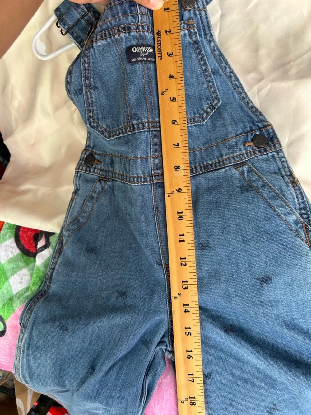 OshKosh Bgosh train leg